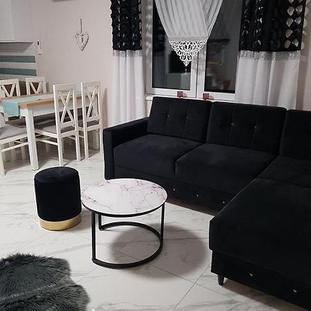 Domki Prowansalskie Villa Мислаковице Екстериор снимка