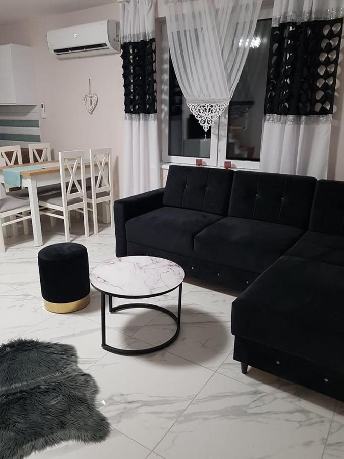 Domki Prowansalskie Villa Мислаковице Екстериор снимка